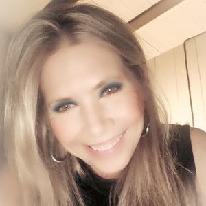 Meet your Posher, Robin